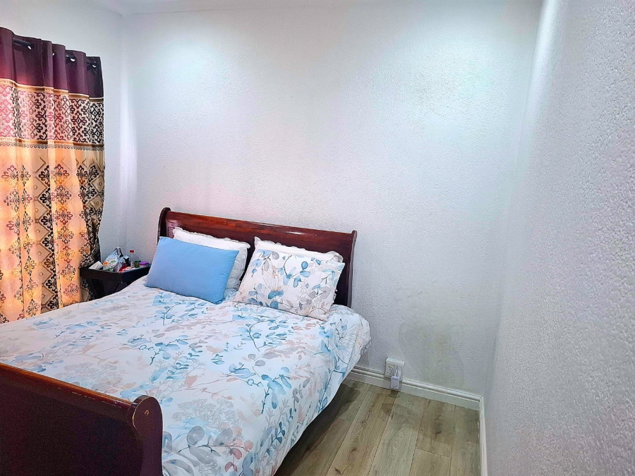4 Bedroom Property for Sale in Welgelegen 3 Western Cape